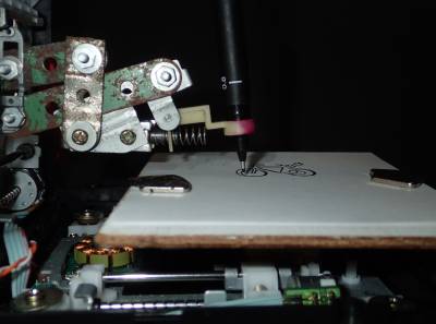 2D Plotter pen side.